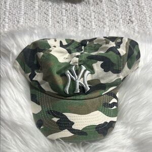 Gomatchup X Budweiser NY Yankees  Military Veteran Army Camo Hat Cap SnapBack